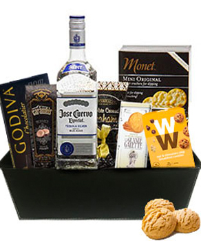 ESPECIALLY SILVER GIFT BASKET      