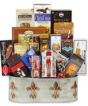 SNACK AWAY GIFT BASKET                                                                                                          