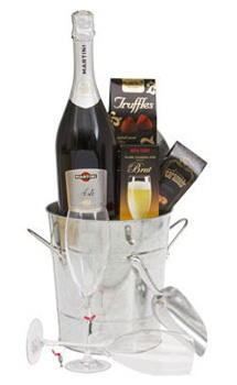 SWEET CELEBRATION GIFT BASKET      