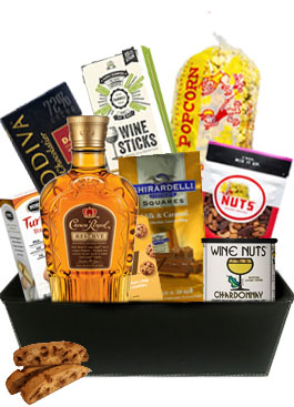 THE CROWN ROYAL RESERVE GIFT BASKET