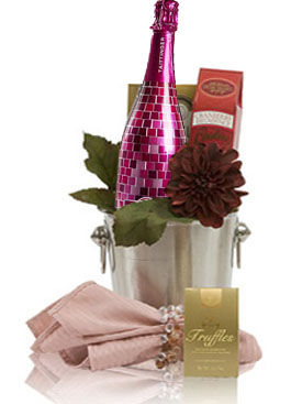 TAITTINGER ROSE CITY ICY GIFT BASKET